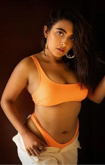 Bhikaji Cama Place Call Girl Near Me
